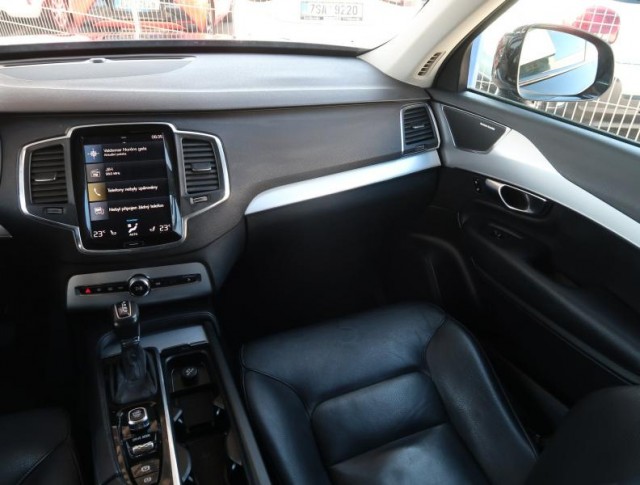 Volvo XC90  D5 AWD 