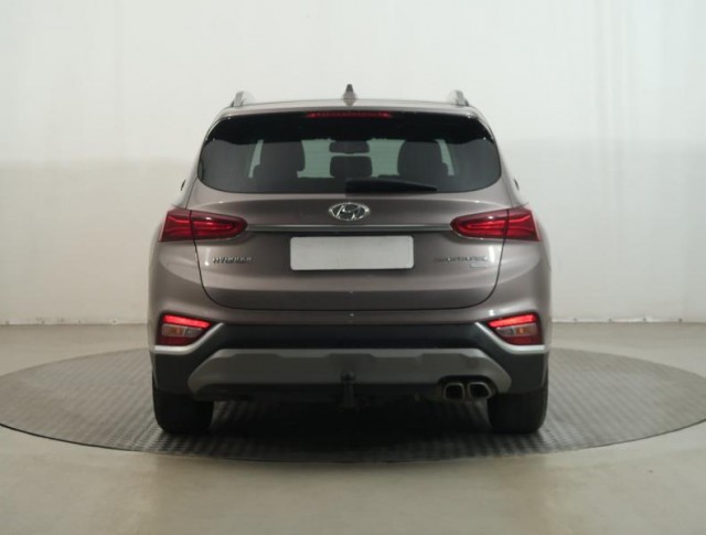 Hyundai Santa Fe  2.2 CRDi 