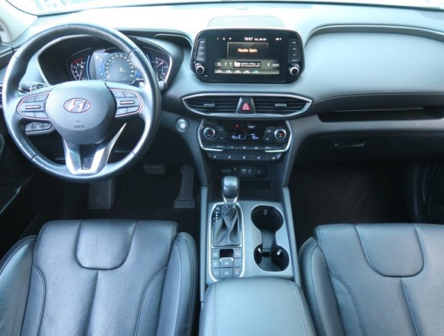Hyundai Santa Fe  2.2 CRDi 