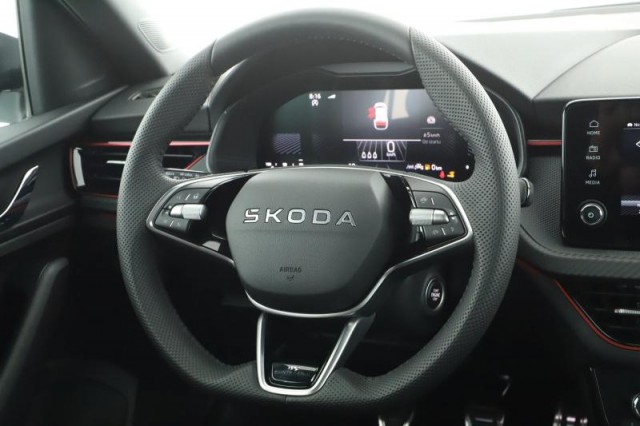 Škoda Kamiq  1.0 TSI Monte Carlo