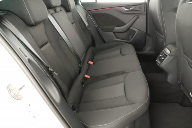 Škoda Kamiq  1.0 TSI Drive