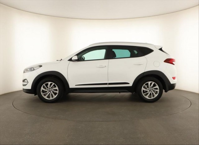 Hyundai Tucson  1.7 CRDi 