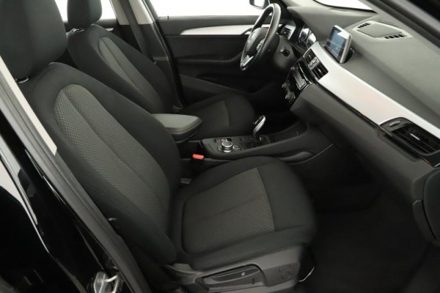 BMW X1  sDrive18i 