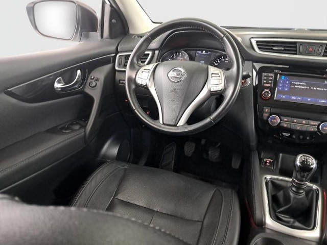 Nissan Qashqai  1.2 DIG-T 