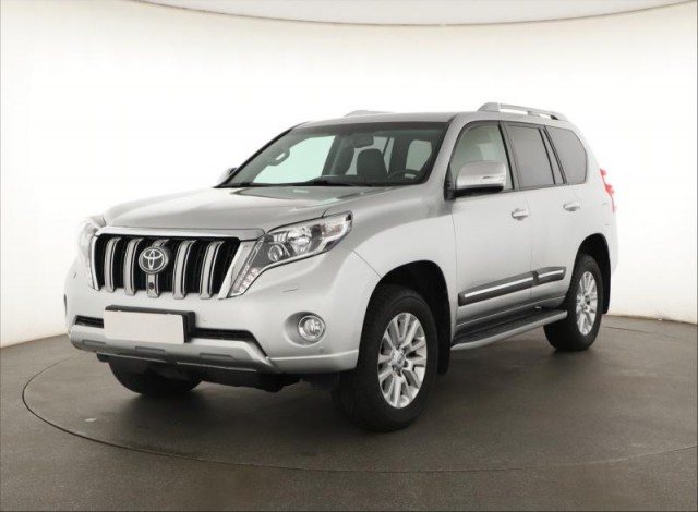 Toyota Land Cruiser  2.8 D-4D 