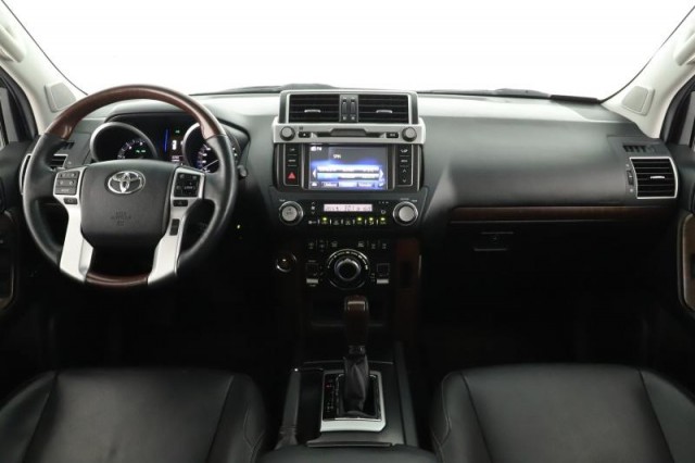 Toyota Land Cruiser  2.8 D-4D 