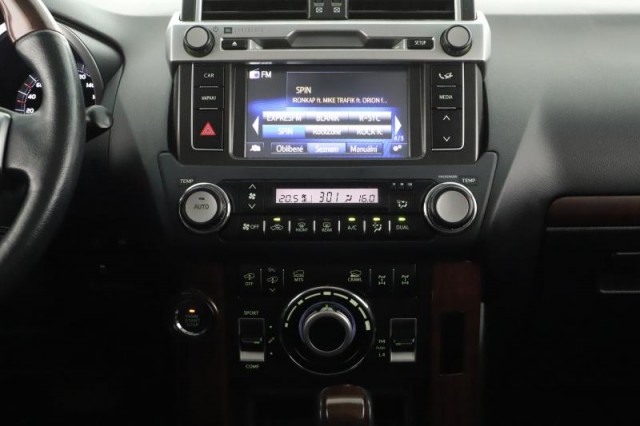 Toyota Land Cruiser  2.8 D-4D 