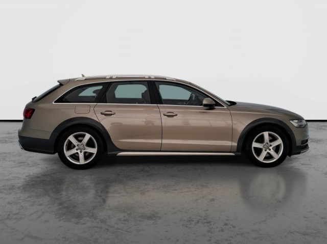 Audi A6 Allroad  3.0 TDI 