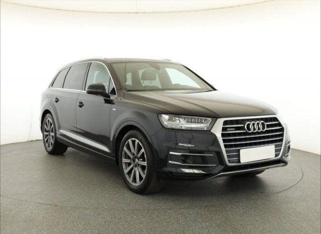 Audi Q7  50 TDI S-Line