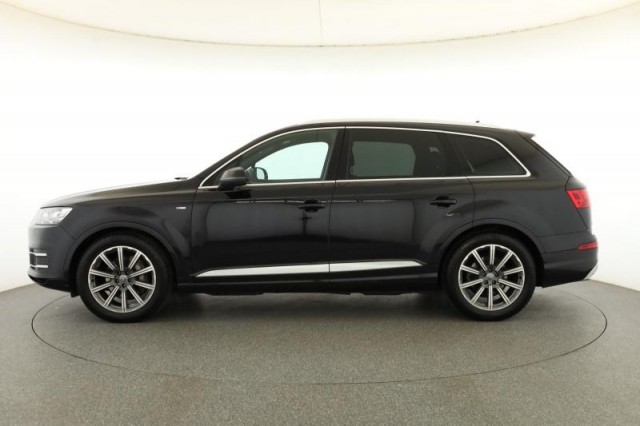 Audi Q7  50 TDI S-Line