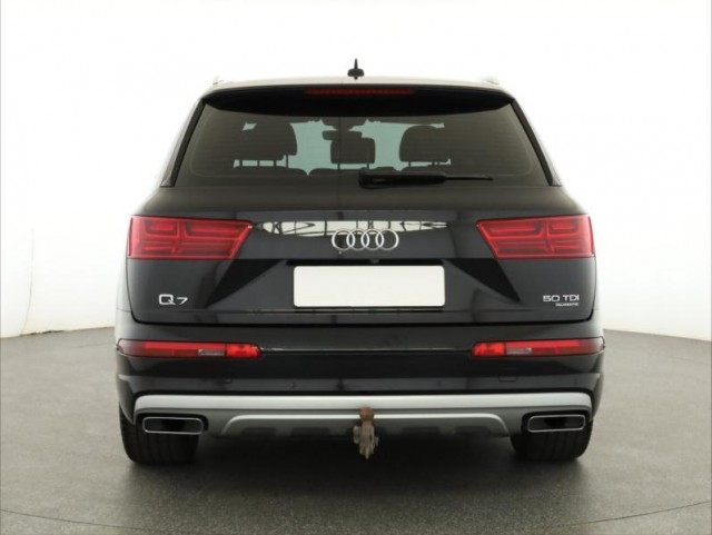 Audi Q7  50 TDI S-Line