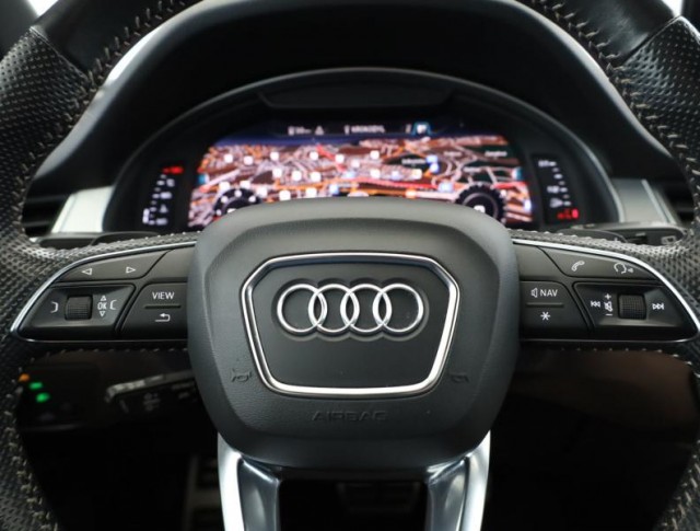 Audi Q7  50 TDI S-Line
