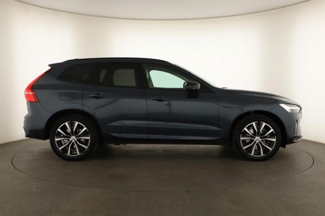 Volvo XC60  B4 AWD 