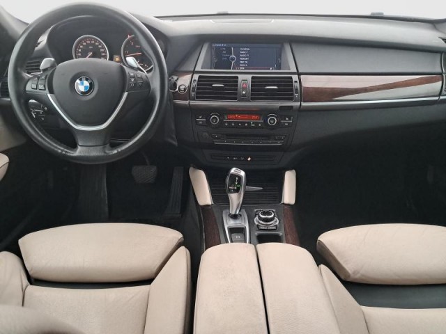 BMW X6  xDrive40d 