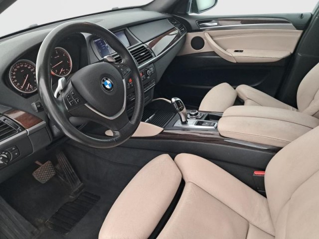 BMW X6  xDrive40d 
