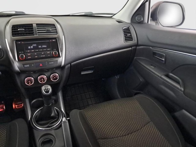 Mitsubishi ASX  1.6 MIVEC Inform