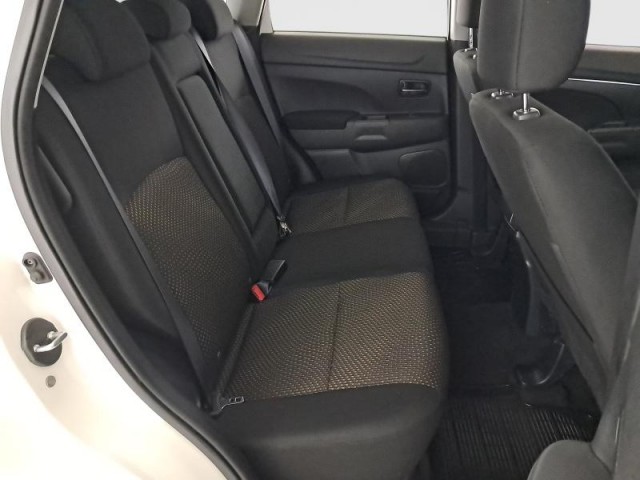 Mitsubishi ASX  1.6 MIVEC Inform