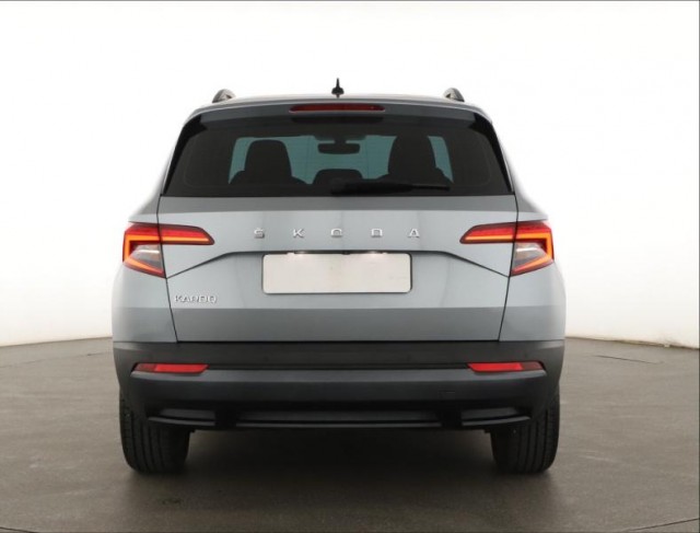 Škoda Karoq  1.0 TSI Ambition