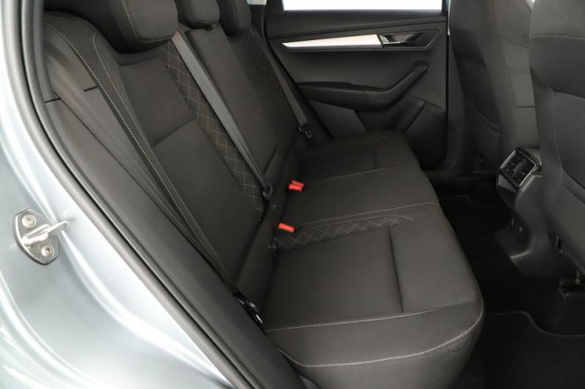 Škoda Karoq  1.0 TSI Ambition