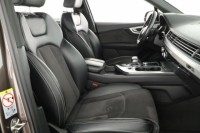 Audi Q7  3.0 TDI S-Line