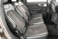 Audi Q7  3.0 TDI S-Line