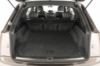 Audi Q7  3.0 TDI S-Line