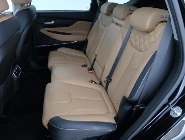Hyundai Santa Fe  2.2 CRDi 