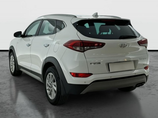 Hyundai Tucson  2.0 CRDi 