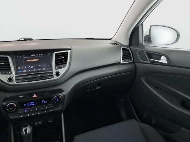 Hyundai Tucson  2.0 CRDi 