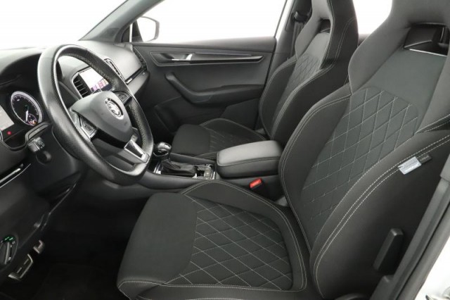Škoda Karoq  1.5 TSI Sportline