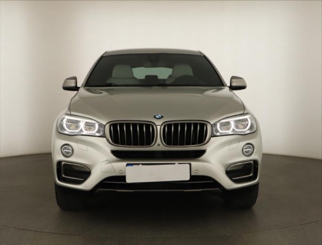 BMW X6  xDrive40d 