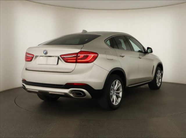 BMW X6  xDrive40d 