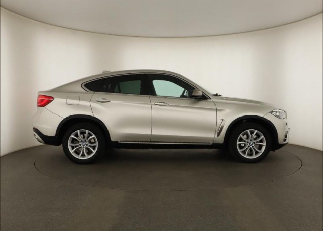 BMW X6  xDrive40d 