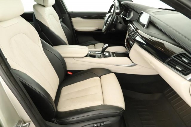 BMW X6  xDrive40d 