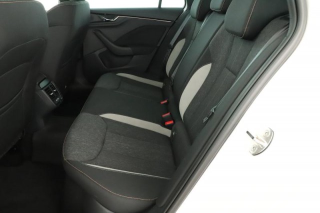 Škoda Kamiq  1.0 TSI Style