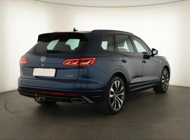 Volkswagen Touareg  R eHybrid R