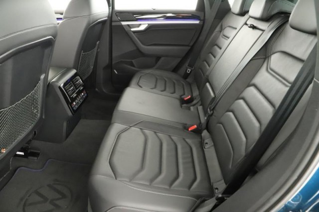 Volkswagen Touareg  R eHybrid R