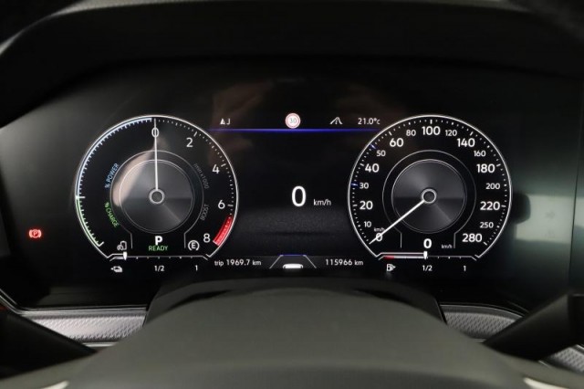 Volkswagen Touareg  R eHybrid R