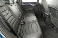 Volkswagen Touareg  R eHybrid R