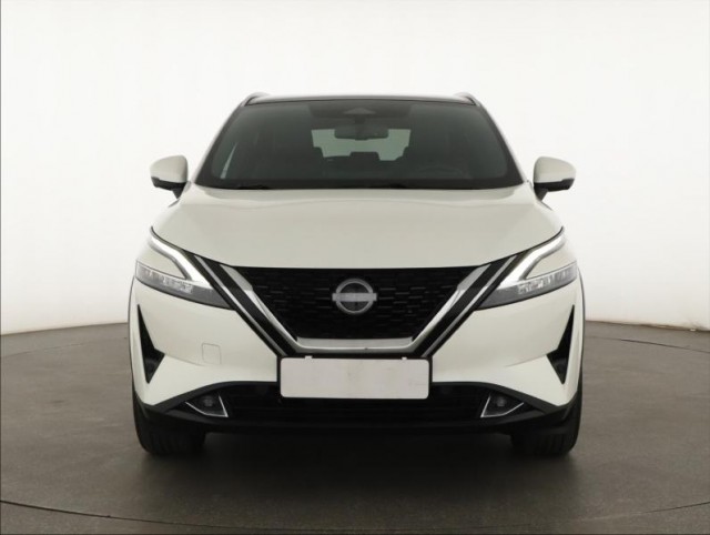 Nissan Qashqai  1.3 DIG-T MHEV Tekna