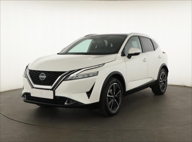 Nissan Qashqai  1.3 DIG-T MHEV Tekna