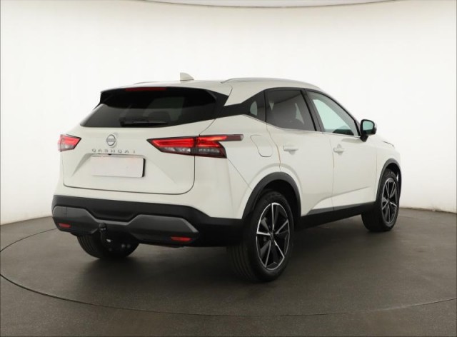 Nissan Qashqai  1.3 DIG-T MHEV Tekna