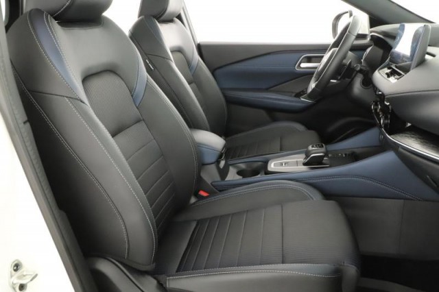 Nissan Qashqai  1.3 DIG-T MHEV Tekna