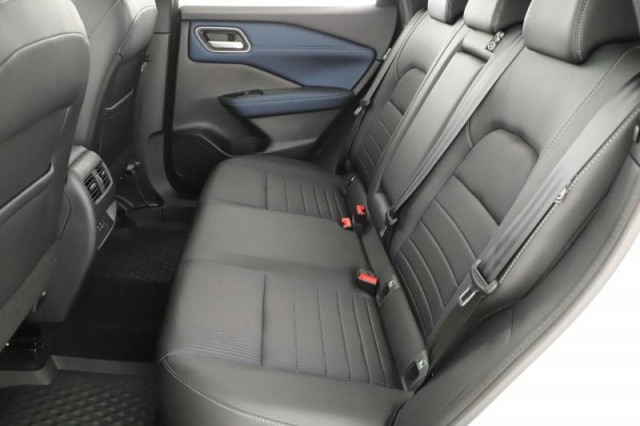 Nissan Qashqai  1.3 DIG-T MHEV Tekna