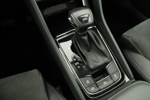 Škoda Karoq  1.5 TSI 