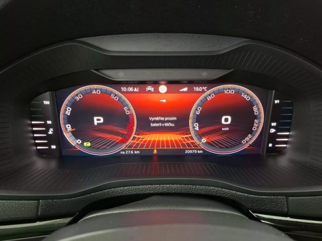 Škoda Karoq  2.0 TSI Sportline