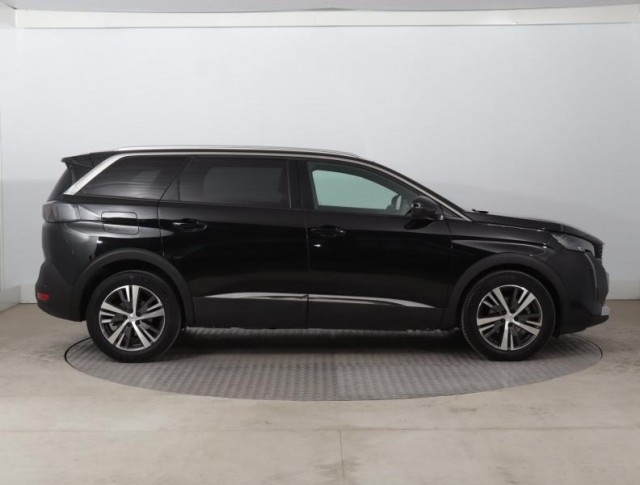Peugeot 5008  PureTech 130 Allure