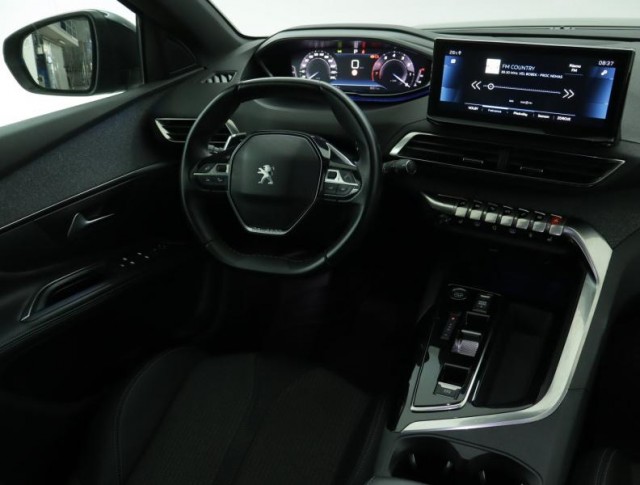 Peugeot 5008  PureTech 130 Allure