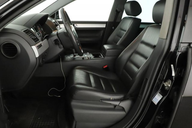 Volkswagen Touareg  3.0 V6 TDI 