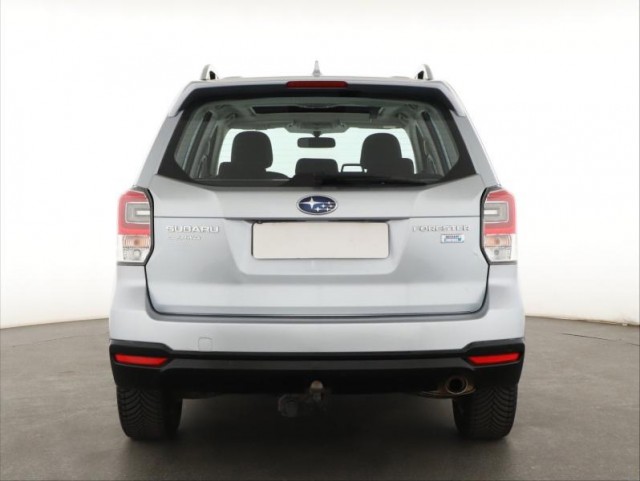 Subaru Forester  2.0 d 